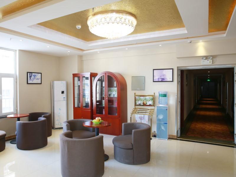 Greentree Inn Bole Wanxianghui Express Hotel Екстер'єр фото