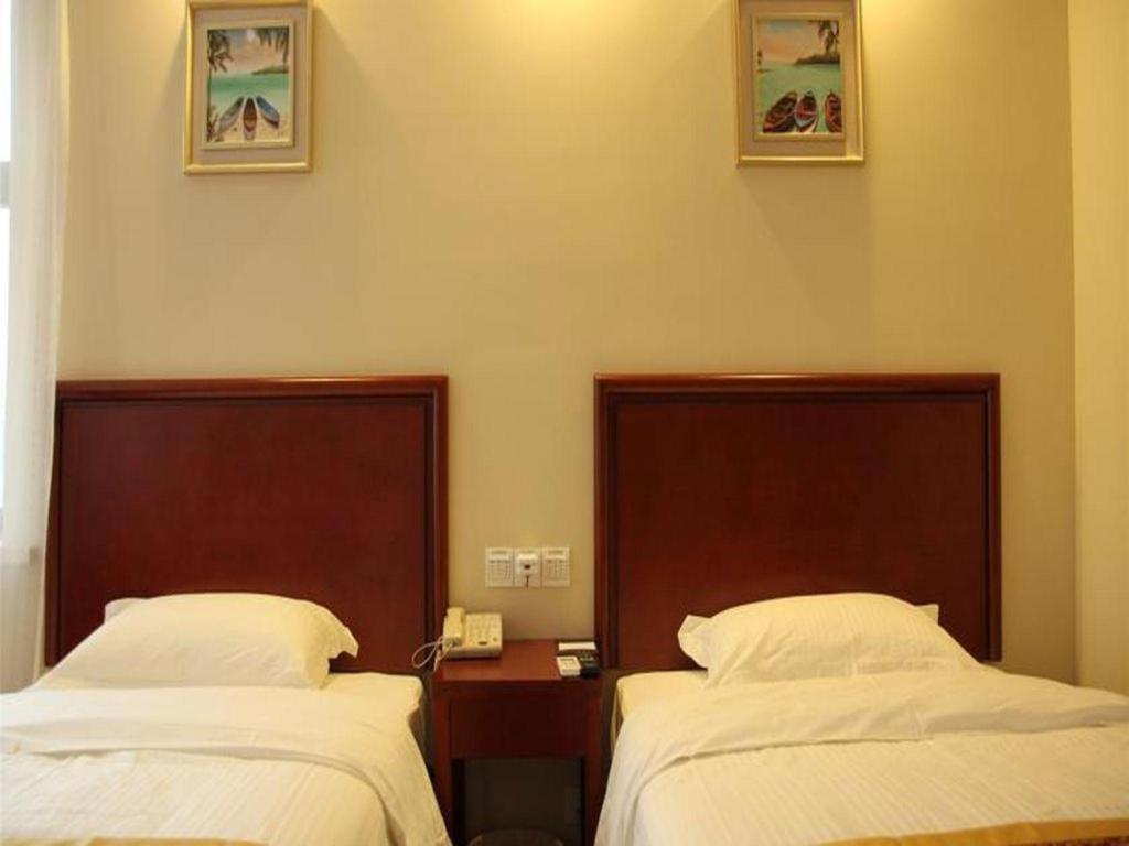 Greentree Inn Bole Wanxianghui Express Hotel Екстер'єр фото
