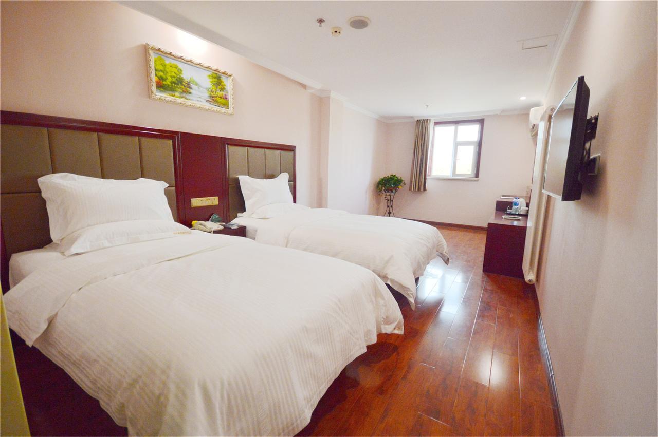 Greentree Inn Bole Wanxianghui Express Hotel Екстер'єр фото